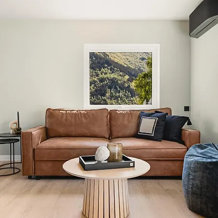 Atmosphere Apartment